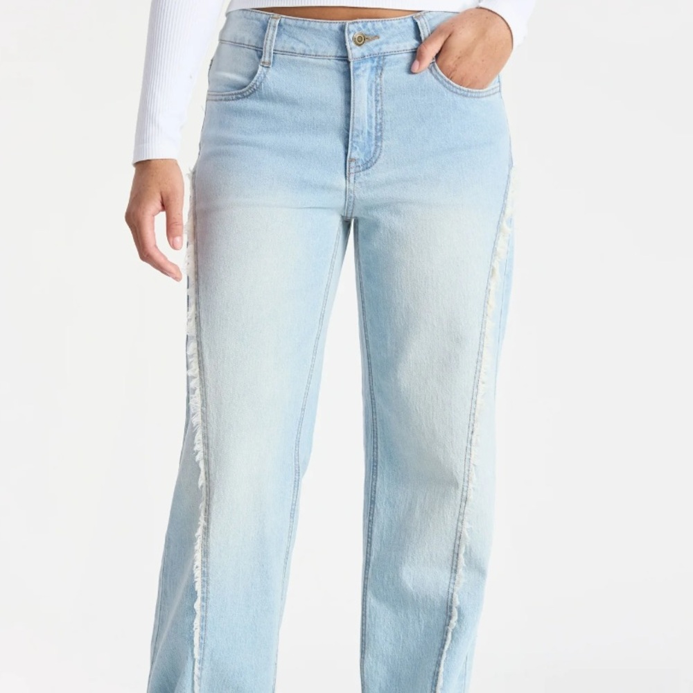 No Boundaries Baggy Wide Leg Jeans with Seams